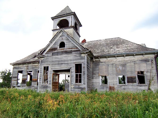 Abandoned, run-down school