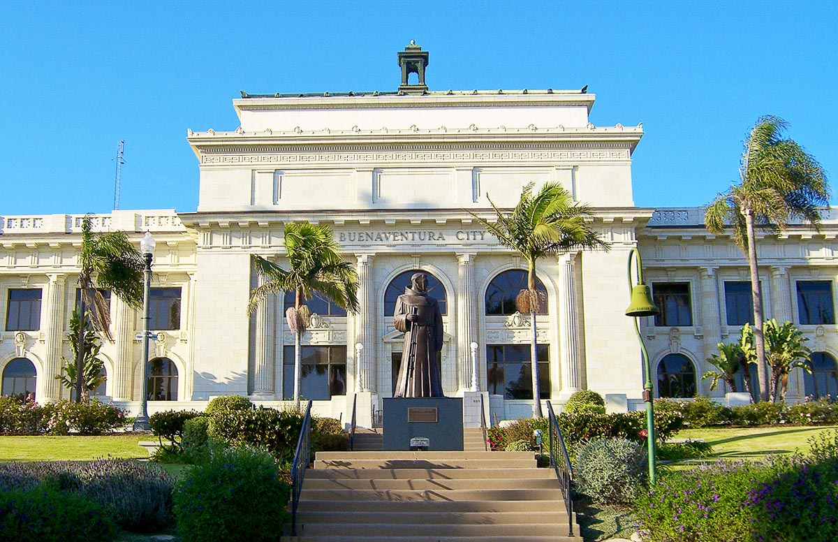 The statue of Father Serra in front of Ventura City Hall before it was removed.