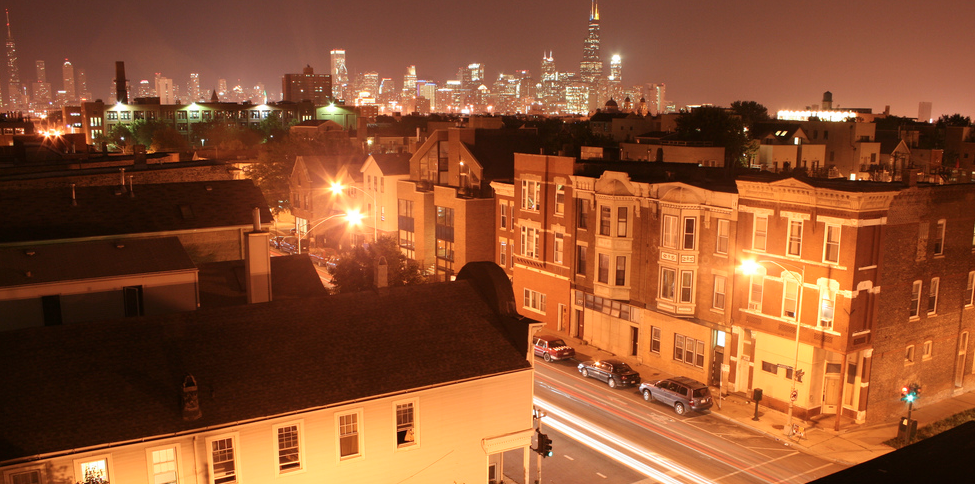 Chicago neighborhood with skyline in background