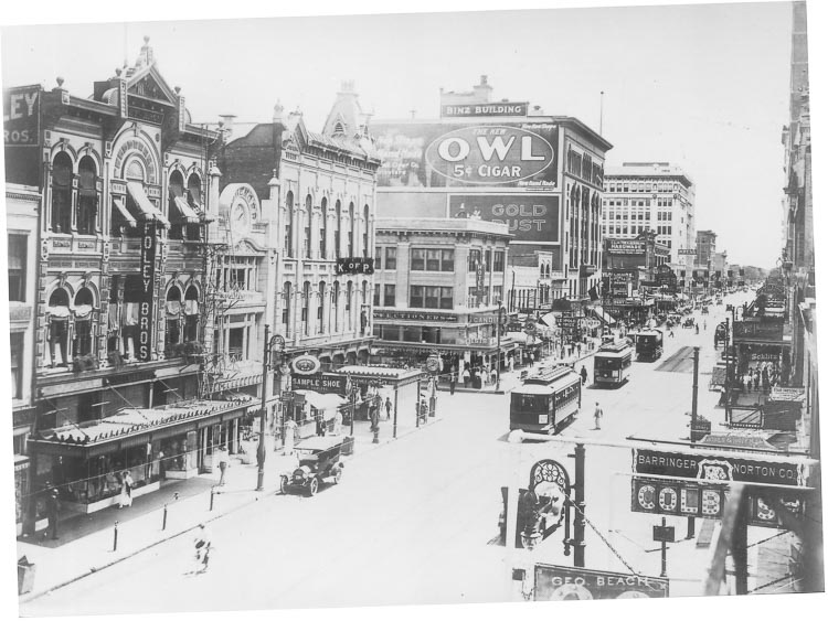 vintage photo of Houston 1920s